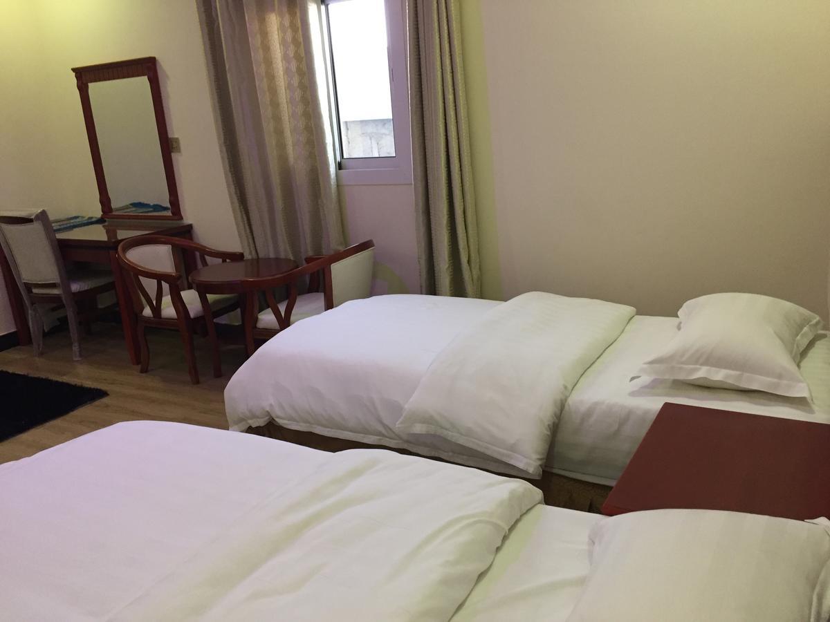 Fakher Yanbu Hotel Exterior photo
